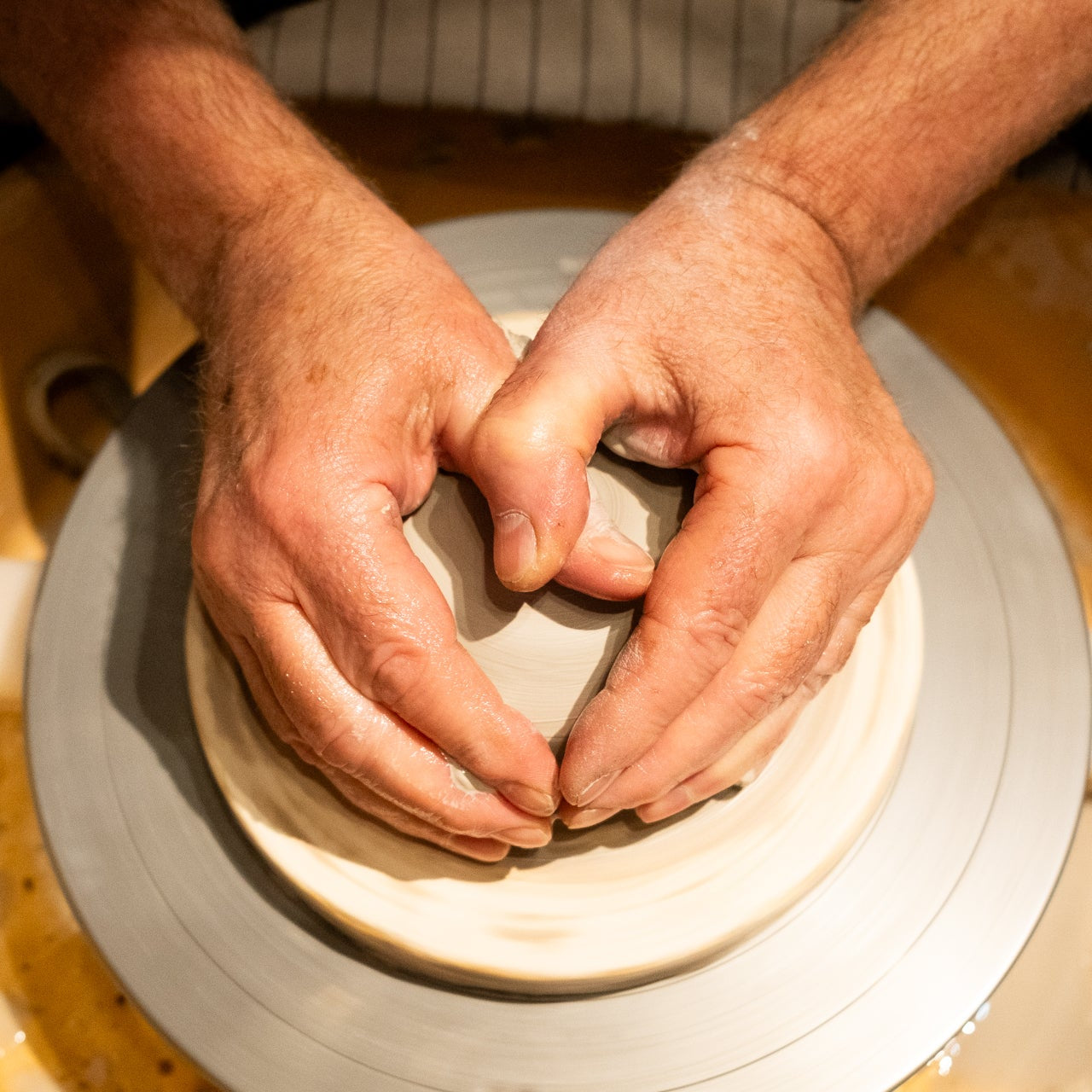 How is handmade ceramic made?