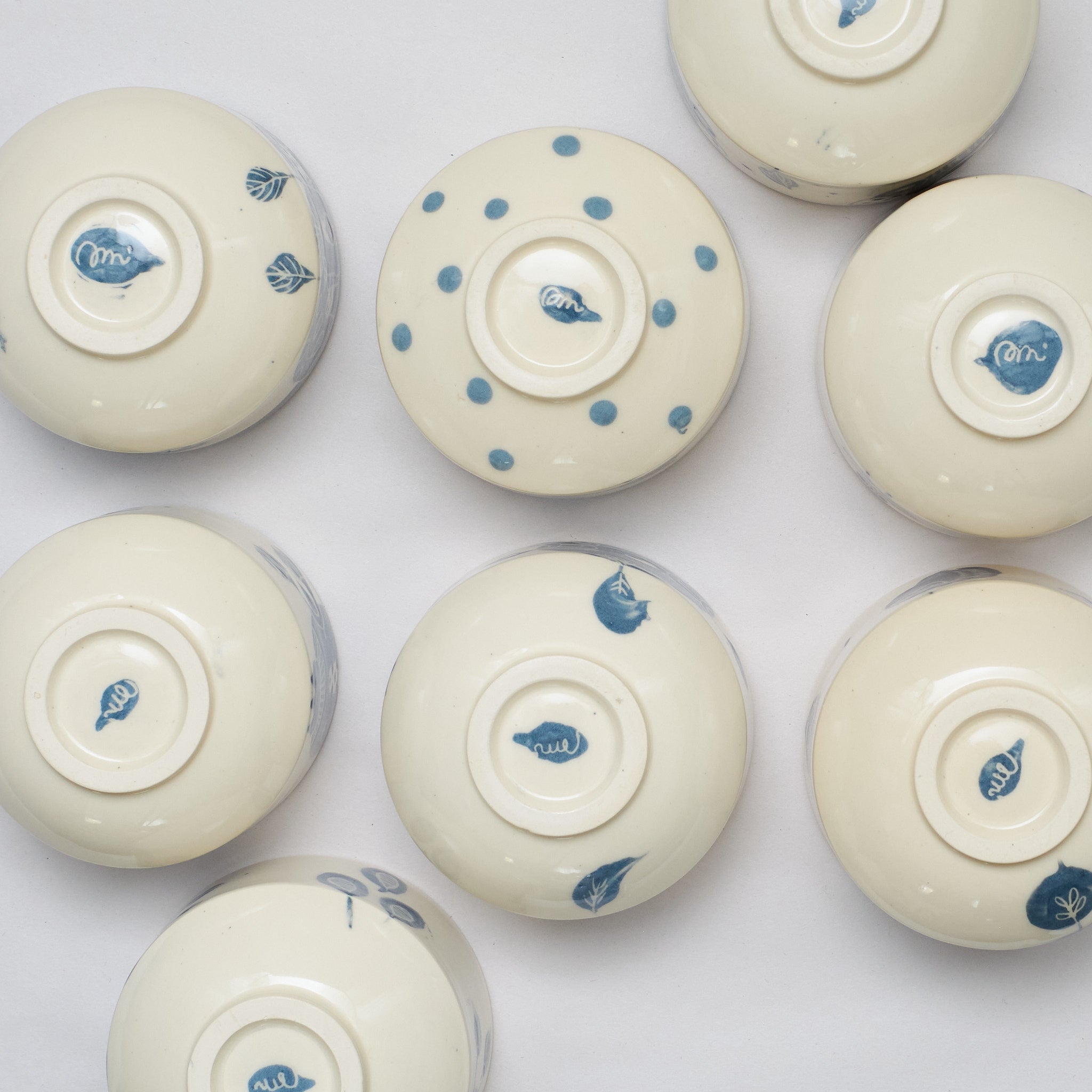 Bottom of Marie Serreau blue and white earthenware bowls